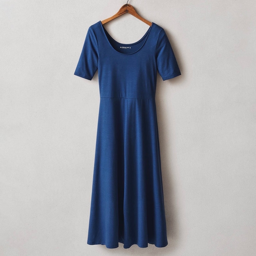NWOT American Giant‎ Women's Short Sleeve Flex Dress Estate Blue Size S